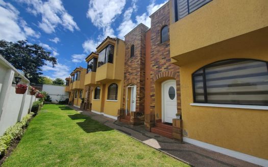 VENDO CASA, SECTOR EL CONDADO