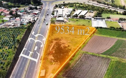 VENDO TERRENO TABABELA A CINCO MINUTOS DEL AEROPUERTO