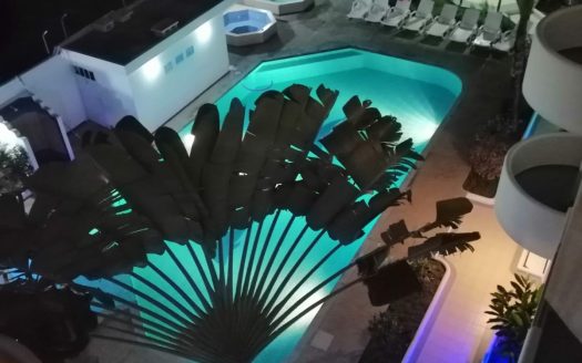 TONSUPA-VENDO DEPARTAMENTO AMOBLADO 2 DORMITORIOS