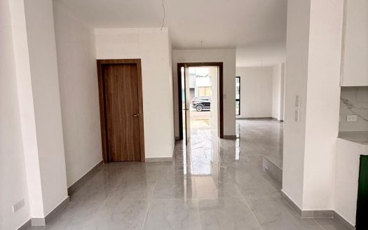 De Estreno! Espectacular Casa en venta de 4 Dormitorios en La Joya – Etapa Aguamarina